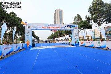 BINH DUONG NEW CITY HALF MARATHON 2024 - Ảnh #1736084
