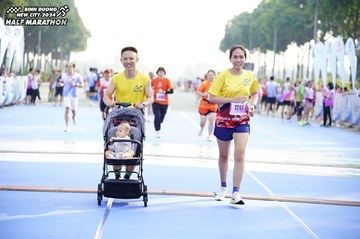 BINH DUONG NEW CITY HALF MARATHON 2024 - Ảnh #1761180