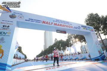 BINH DUONG NEW CITY HALF MARATHON 2024 - Ảnh #1821140