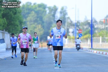 BINH DUONG NEW CITY HALF MARATHON 2024 - Ảnh #1767511