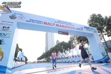 BINH DUONG NEW CITY HALF MARATHON 2024 - Ảnh #1819711