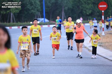 BINH DUONG NEW CITY HALF MARATHON 2024 - Ảnh #1726595