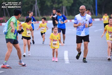 BINH DUONG NEW CITY HALF MARATHON 2024 - Ảnh #1726880