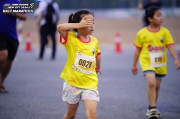 BINH DUONG NEW CITY HALF MARATHON 2024 - Ảnh #1725452