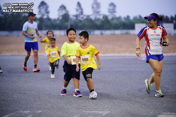 BINH DUONG NEW CITY HALF MARATHON 2024 - Ảnh #1725719