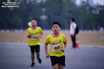 BINH DUONG NEW CITY HALF MARATHON 2024 - Ảnh #1725168