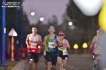 BINH DUONG NEW CITY HALF MARATHON 2024 - Ảnh #1756346