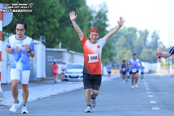 BINH DUONG NEW CITY HALF MARATHON 2024 - Ảnh #1767075