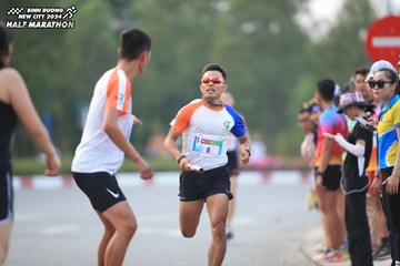 BINH DUONG NEW CITY HALF MARATHON 2024 - Ảnh #1736908