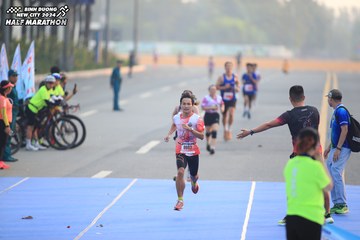 BINH DUONG NEW CITY HALF MARATHON 2024 - Ảnh #1739269