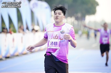 BINH DUONG NEW CITY HALF MARATHON 2024 - Ảnh #1758114