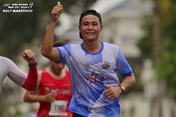 BINH DUONG NEW CITY HALF MARATHON 2024 - Ảnh #1741324