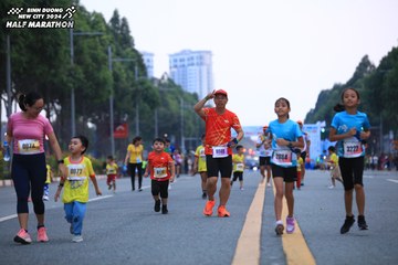 BINH DUONG NEW CITY HALF MARATHON 2024 - Ảnh #1727810