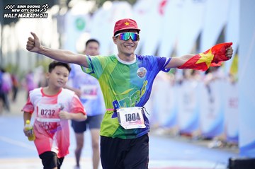 BINH DUONG NEW CITY HALF MARATHON 2024 - Ảnh #1759320