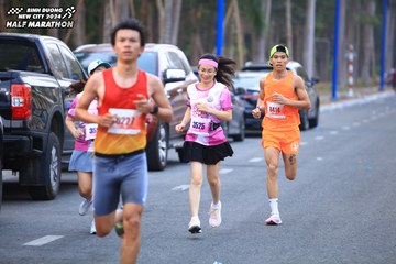 BINH DUONG NEW CITY HALF MARATHON 2024 - Ảnh #1755517