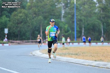 BINH DUONG NEW CITY HALF MARATHON 2024 - Ảnh #1735677