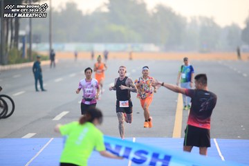 BINH DUONG NEW CITY HALF MARATHON 2024 - Ảnh #1739195