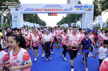 BINH DUONG NEW CITY HALF MARATHON 2024 - Ảnh #1770624