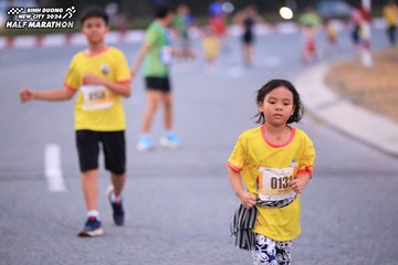 BINH DUONG NEW CITY HALF MARATHON 2024 - Ảnh #1727104