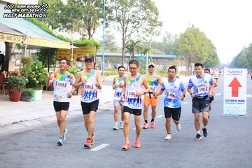 BINH DUONG NEW CITY HALF MARATHON 2024 - Ảnh #1755570
