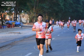 BINH DUONG NEW CITY HALF MARATHON 2024 - Ảnh #1772482