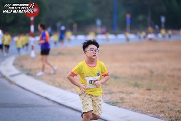 BINH DUONG NEW CITY HALF MARATHON 2024 - Ảnh #1726610