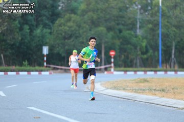 BINH DUONG NEW CITY HALF MARATHON 2024 - Ảnh #1735561