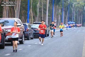 BINH DUONG NEW CITY HALF MARATHON 2024 - Ảnh #1756141