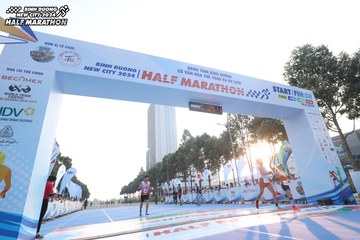 BINH DUONG NEW CITY HALF MARATHON 2024 - Ảnh #1819532
