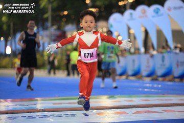 BINH DUONG NEW CITY HALF MARATHON 2024 - Ảnh #1727694