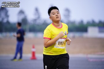 BINH DUONG NEW CITY HALF MARATHON 2024 - Ảnh #1725405