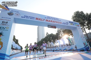 BINH DUONG NEW CITY HALF MARATHON 2024 - Ảnh #1820169