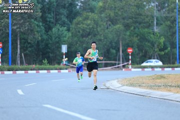 BINH DUONG NEW CITY HALF MARATHON 2024 - Ảnh #1735905