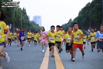 BINH DUONG NEW CITY HALF MARATHON 2024 - Ảnh #1727744