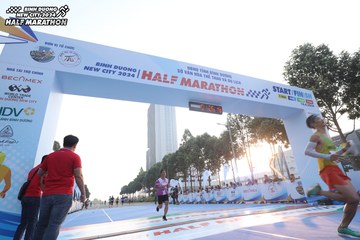 BINH DUONG NEW CITY HALF MARATHON 2024 - Ảnh #1819400