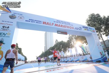 BINH DUONG NEW CITY HALF MARATHON 2024 - Ảnh #1820494