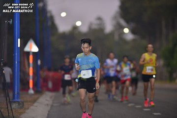 BINH DUONG NEW CITY HALF MARATHON 2024 - Ảnh #1756551