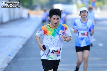 BINH DUONG NEW CITY HALF MARATHON 2024 - Ảnh #1771195