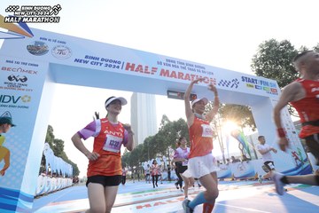 BINH DUONG NEW CITY HALF MARATHON 2024 - Ảnh #1820466