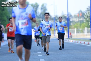 BINH DUONG NEW CITY HALF MARATHON 2024 - Ảnh #1766864