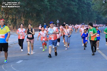 BINH DUONG NEW CITY HALF MARATHON 2024 - Ảnh #1772374