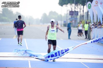 BINH DUONG NEW CITY HALF MARATHON 2024 - Ảnh #1771462