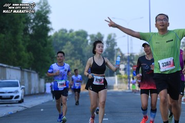 BINH DUONG NEW CITY HALF MARATHON 2024 - Ảnh #1765816