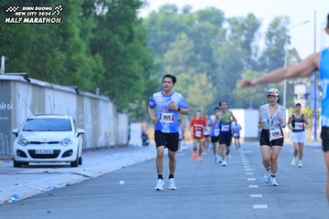 BINH DUONG NEW CITY HALF MARATHON 2024 - Ảnh #1764681