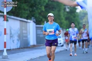 BINH DUONG NEW CITY HALF MARATHON 2024 - Ảnh #1763874