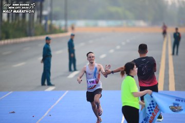 BINH DUONG NEW CITY HALF MARATHON 2024 - Ảnh #1738503