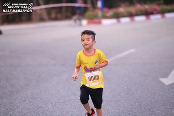 BINH DUONG NEW CITY HALF MARATHON 2024 - Ảnh #1727220
