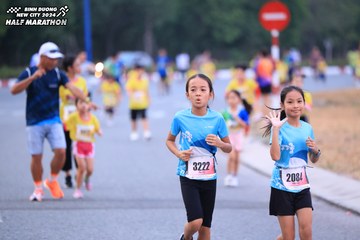 BINH DUONG NEW CITY HALF MARATHON 2024 - Ảnh #1726830