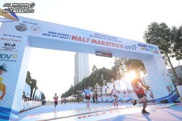 BINH DUONG NEW CITY HALF MARATHON 2024 - Ảnh #1819625