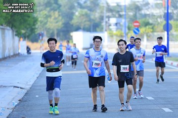 BINH DUONG NEW CITY HALF MARATHON 2024 - Ảnh #1771260